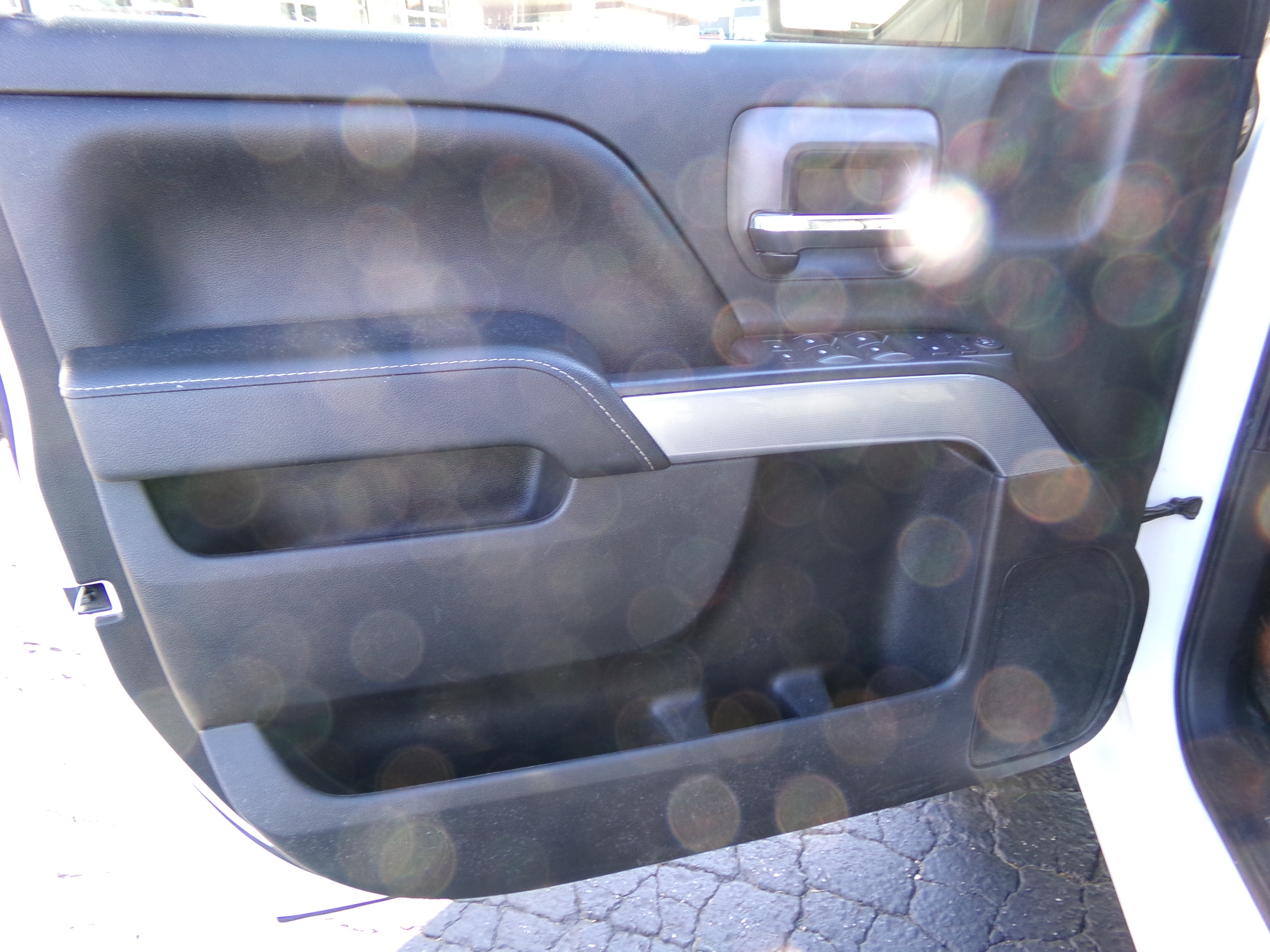 Used 2016 Chevrolet Silverado 1500 4x4 Double Cab LT image 16