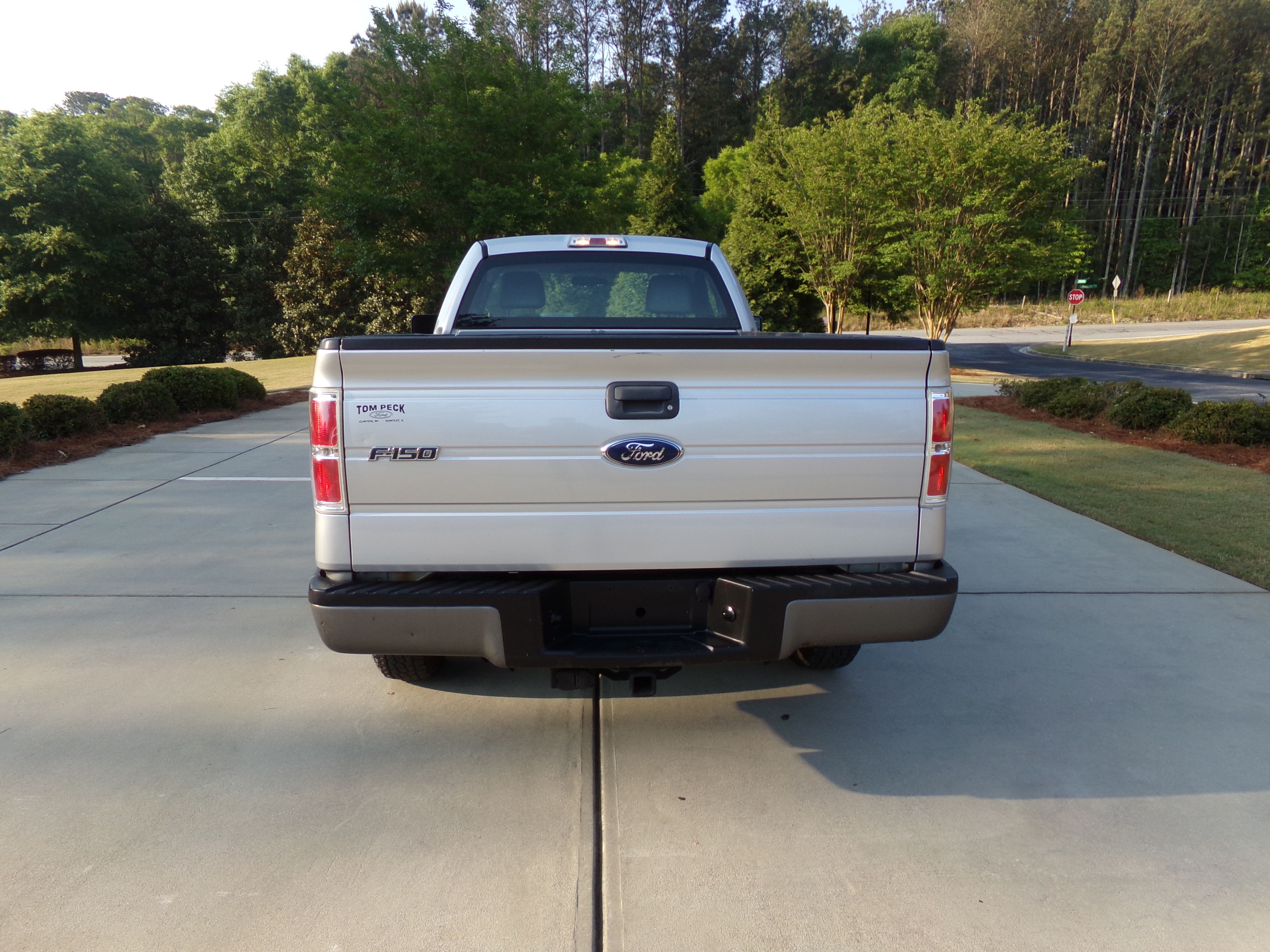 Used 2009 Ford F150 2WD Regular Cab XL image 4