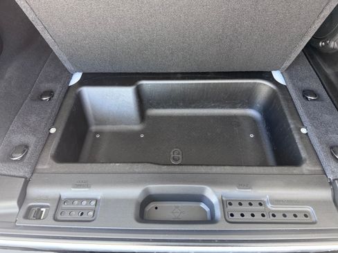 Used 2024 Jeep Wrangler 4WD Unlimited Sport image 65