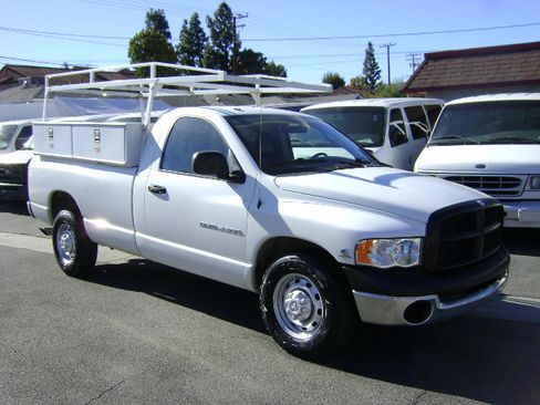 Used 2005 Dodge Ram 2500 Truck image 3