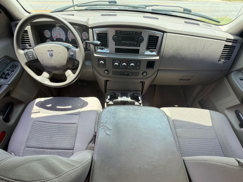 Used 2009 Dodge Ram 2500 Truck 4x4 Quad Cab image 11