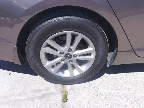 Used 2016 Hyundai Sonata SE image 33