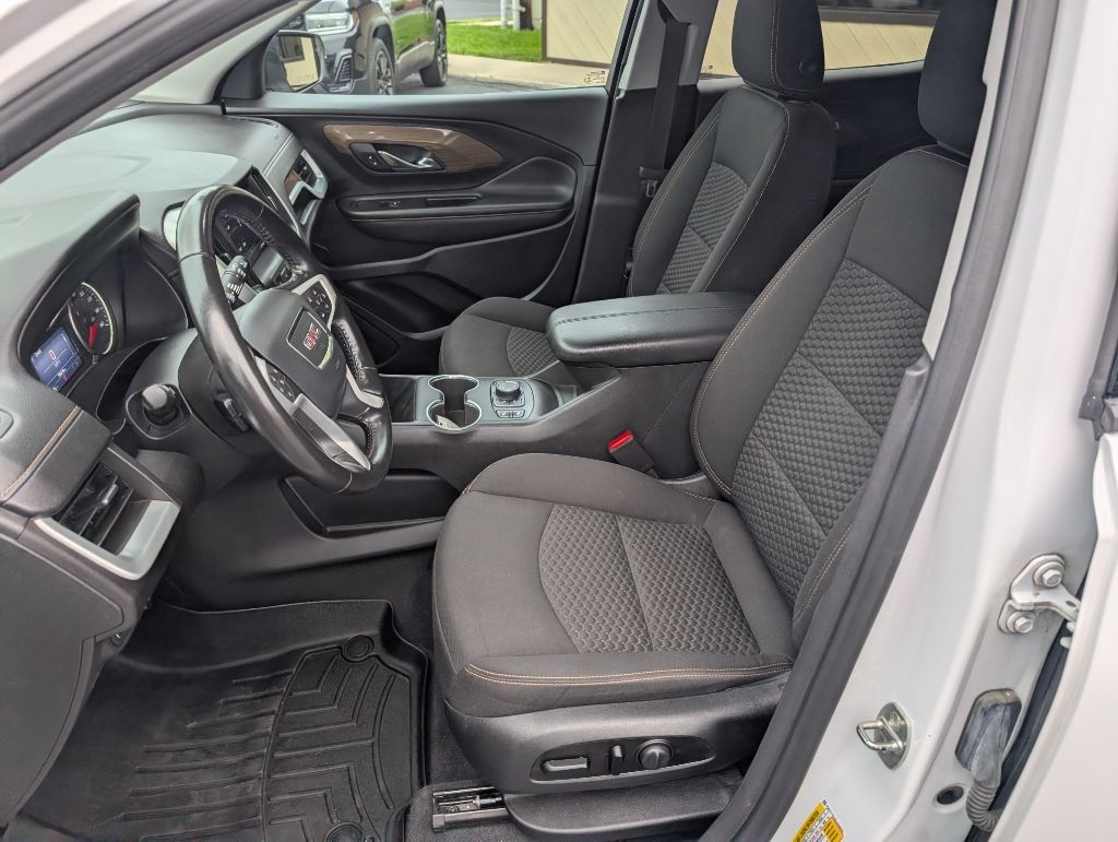 Used 2020 GMC Terrain SLE AWD/4WD image 7