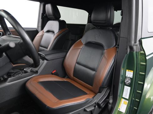 Used 2023 Ford Bronco Outer Banks image 43