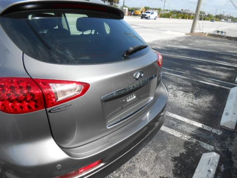 Used 2010 INFINITI EX35 2WD image 4
