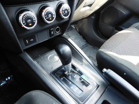 Used 2018 Mitsubishi Outlander Sport ES image 18