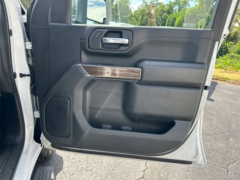 Used 2022 Chevrolet Silverado 3500 LT image 14