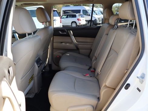 Used 2008 Toyota Highlander Sport image 15