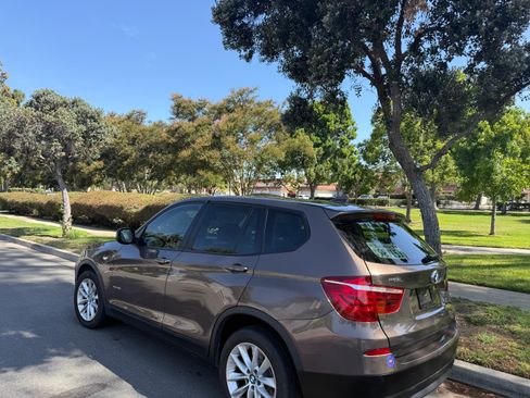 Used 2014 BMW X3 xDrive28i AWD/4WD image 3