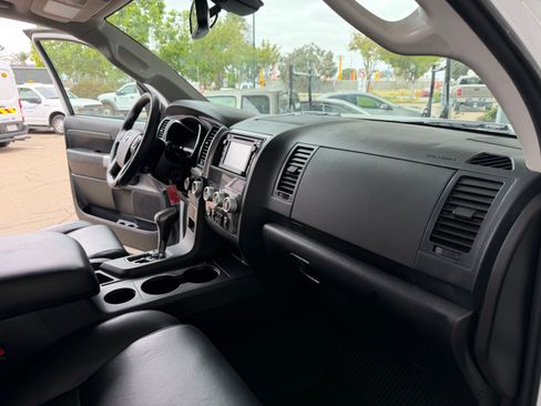 Used 2019 Toyota Sequoia 4WD TRD Sport image 28