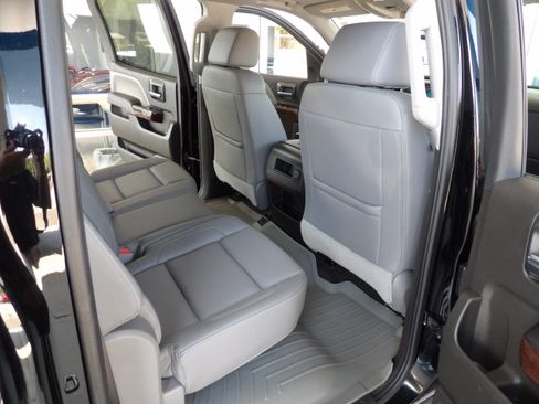 Used 2017 GMC Sierra 1500 SLT image 26