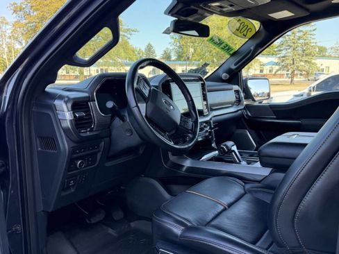 Used 2021 Ford F150 Platinum image 18