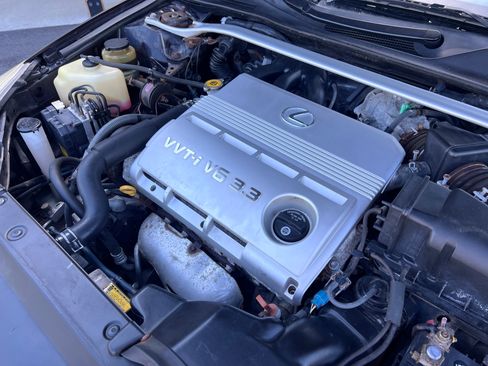Used 2004 Lexus ES 330 FWD image 15