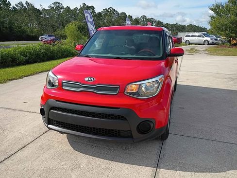 Used 2019 Kia Soul image 13