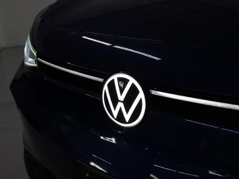 Used 2022 Volkswagen ID.4 Pro S image 6