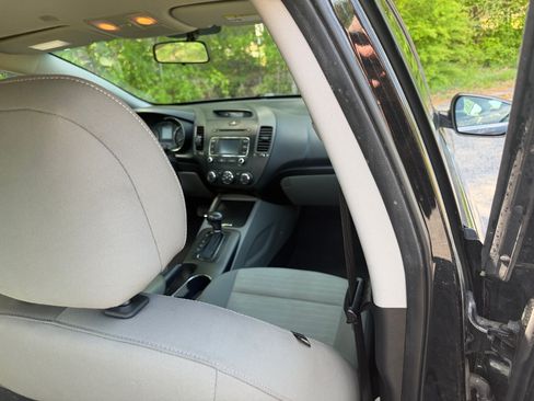 Used 2014 Kia Forte EX image 70