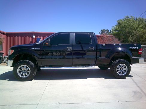 Used 2009 Ford F150 XLT image 2