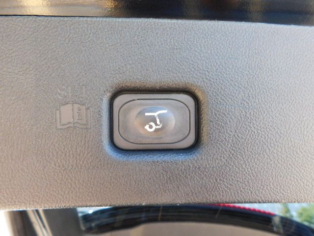 Used 2016 Lincoln MKX Black Label FWD image 8