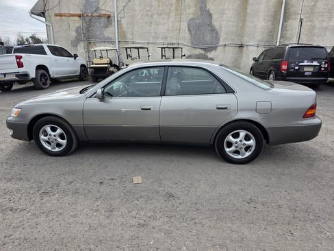 Used 1999 Lexus ES 300 UNAVAIL FWD image 8