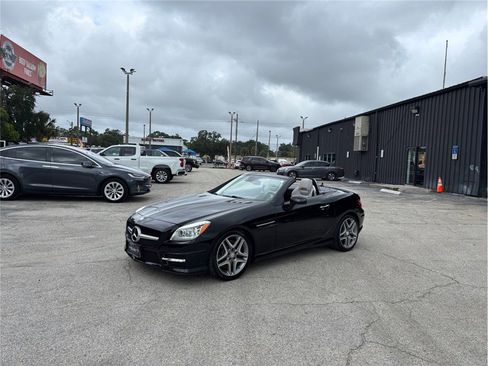 Used 2016 Mercedes-Benz SLK 350 image 13