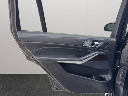 Used 2019 BMW X7 xDrive40i image 42