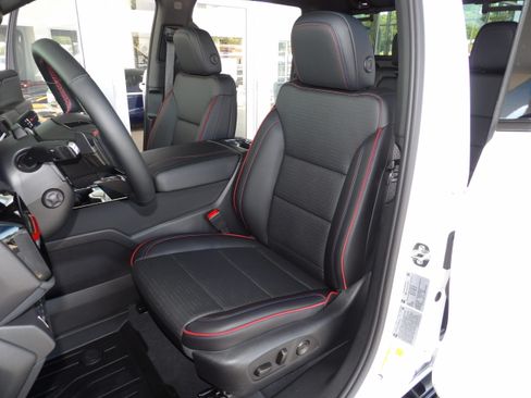 Used 2025 Chevrolet Silverado EV 4x4 Crew Cab RST image 21