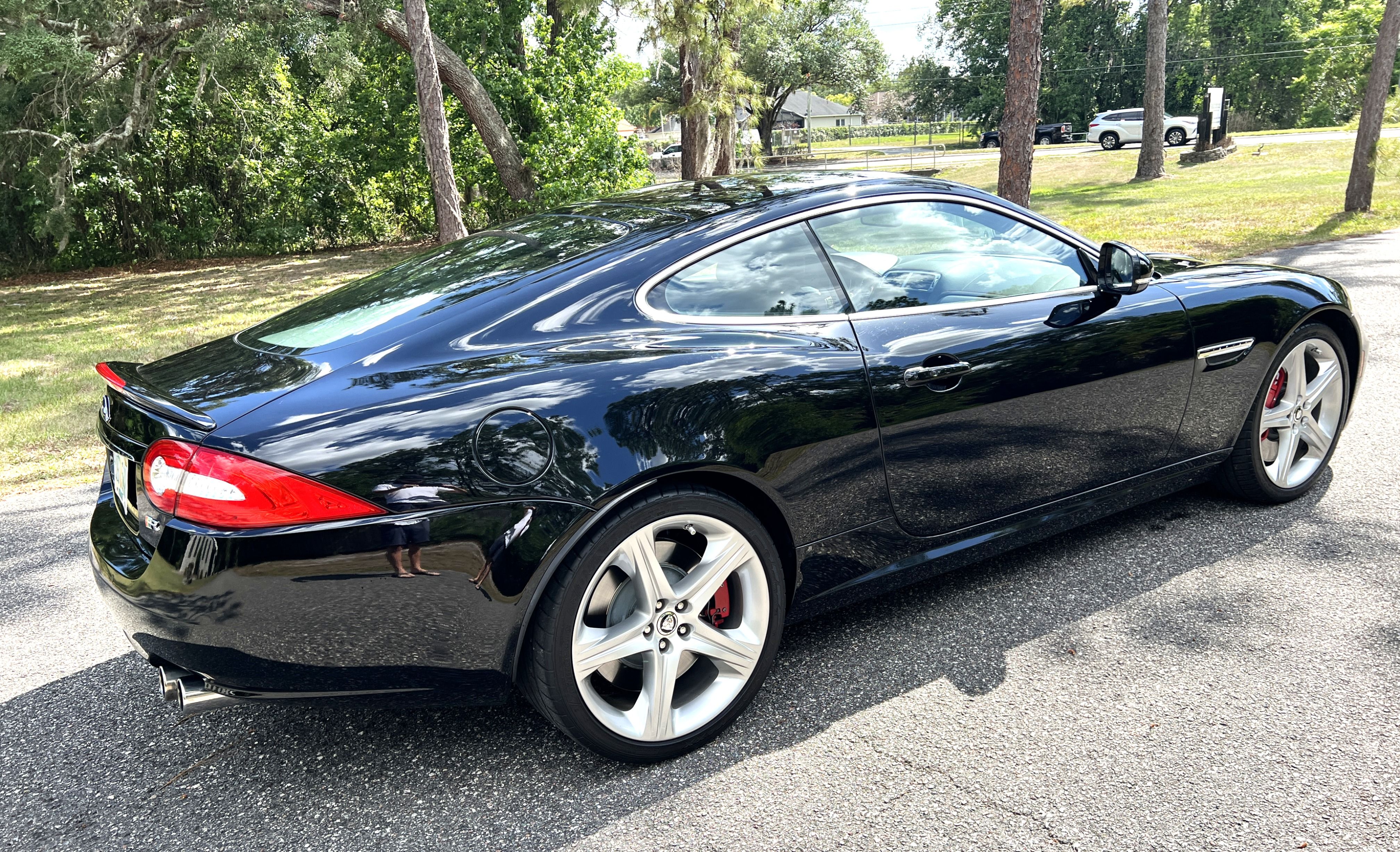 Used 2013 Jaguar XK R Coupe RWD image 3
