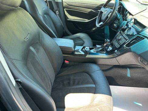Used 2011 Cadillac CTS V Sedan RWD image 13