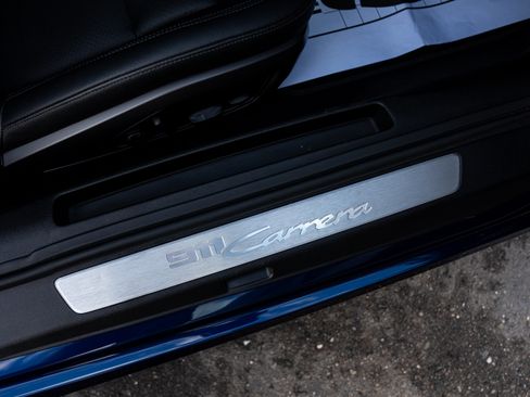 Used 2021 Porsche 911 Carrera image 23