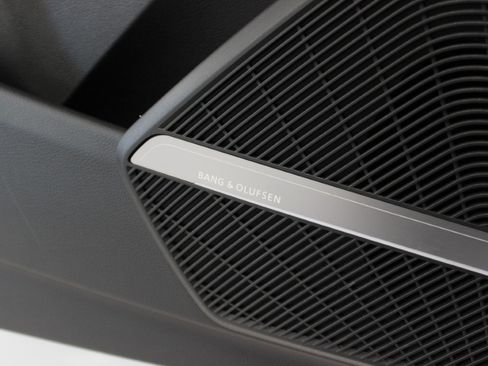 Used 2023 Audi SQ5 Premium Plus image 30