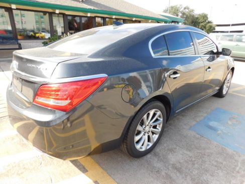 Used 2015 Buick LaCrosse Leather image 9