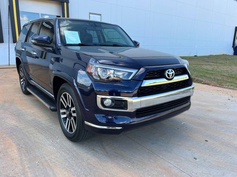 Used 2015 Toyota 4Runner Limited image 4