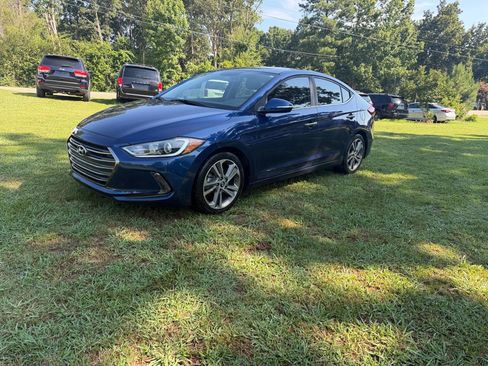 Used 2017 Hyundai Elantra Sedan FWD image 5