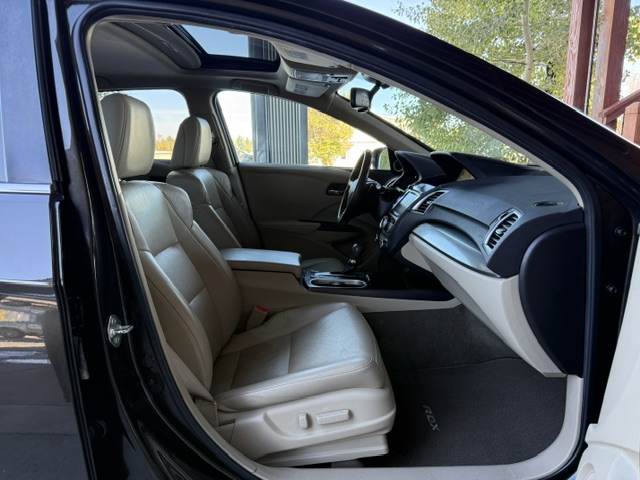 Used 2016 Acura RDX AWD w/ Technology Package image 22