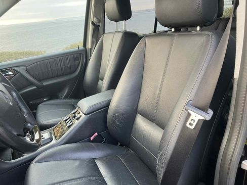Used 2000 Mercedes-Benz ML 55 AMG image 14