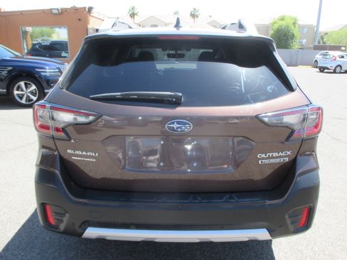 Used 2021 Subaru Outback Touring XT AWD/4WD image 11