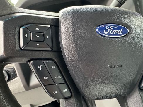 Used 2022 Ford E-350 and Econoline 350 Super Duty RWD image 11
