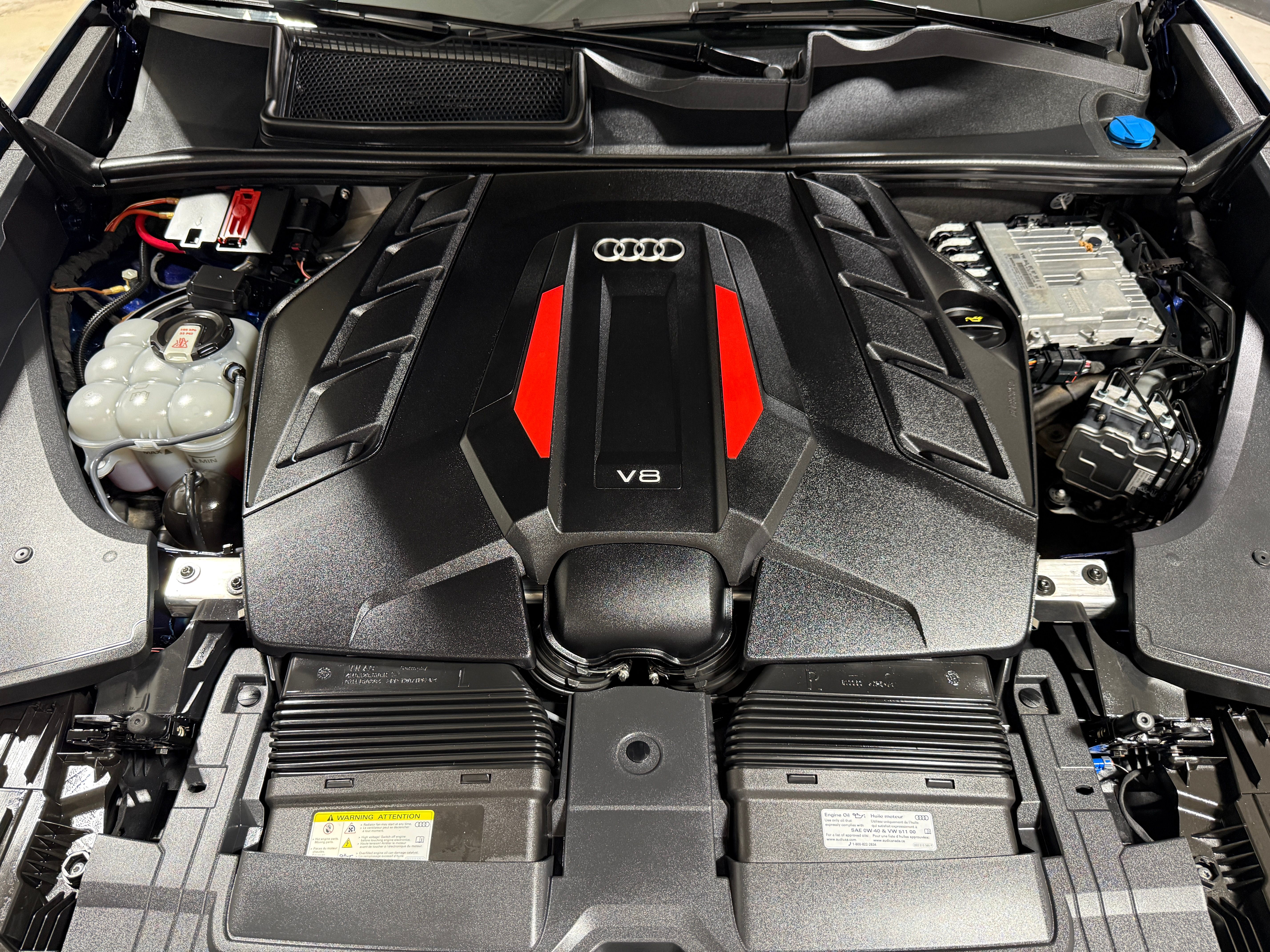 Used 2023 Audi SQ8 Prestige AWD/4WD image 38