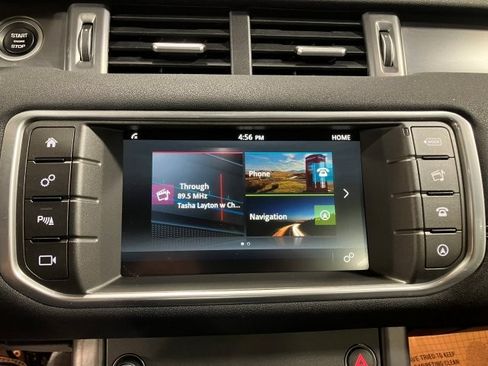 Used 2019 Land Rover Range Rover Evoque Landmark Edition image 12