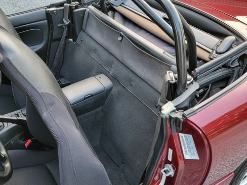 Used 2003 MAZDA MX-5 Miata UNAVAIL RWD image 89