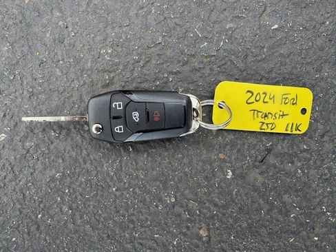 Used 2024 Ford Transit 250 image 19