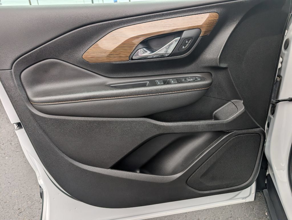 Used 2020 GMC Terrain SLE AWD/4WD image 15