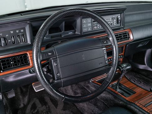 Used 1990 Lincoln Mark VII Blass image 55