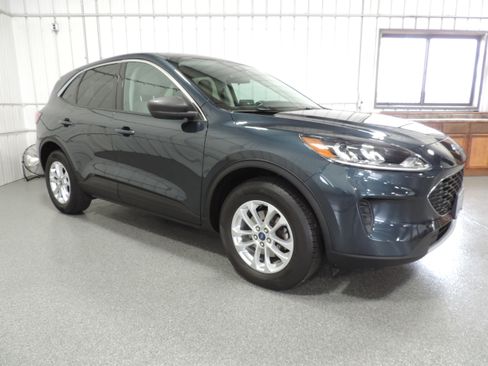 Used 2022 Ford Escape SE image 7