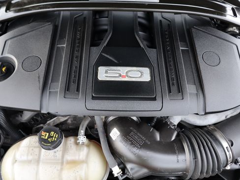 Used 2021 Ford Mustang GT Premium image 27