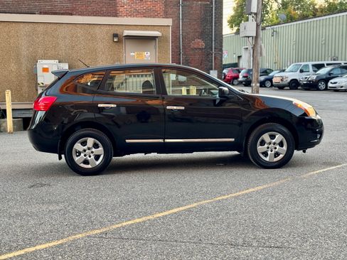 Used 2011 Nissan Rogue S image 6