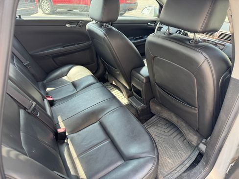 Used 2012 Chevrolet Impala LTZ image 13