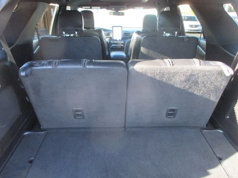 Used 2021 Ford Explorer 4WD ST image 18