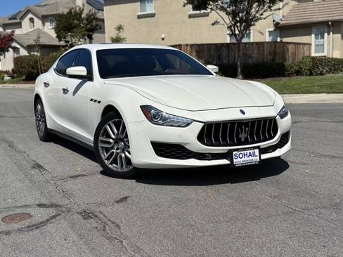 Used 2018 Maserati Ghibli UNAVAIL RWD image 3