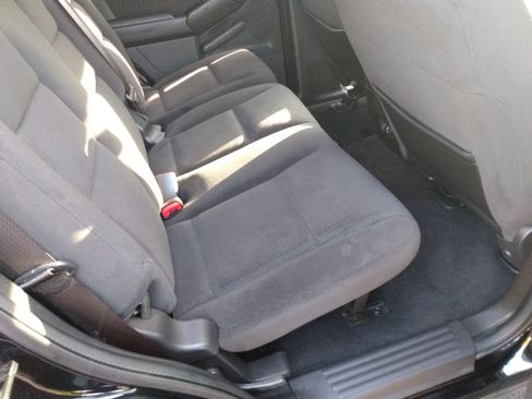 Used 2010 Ford Explorer XLT image 15